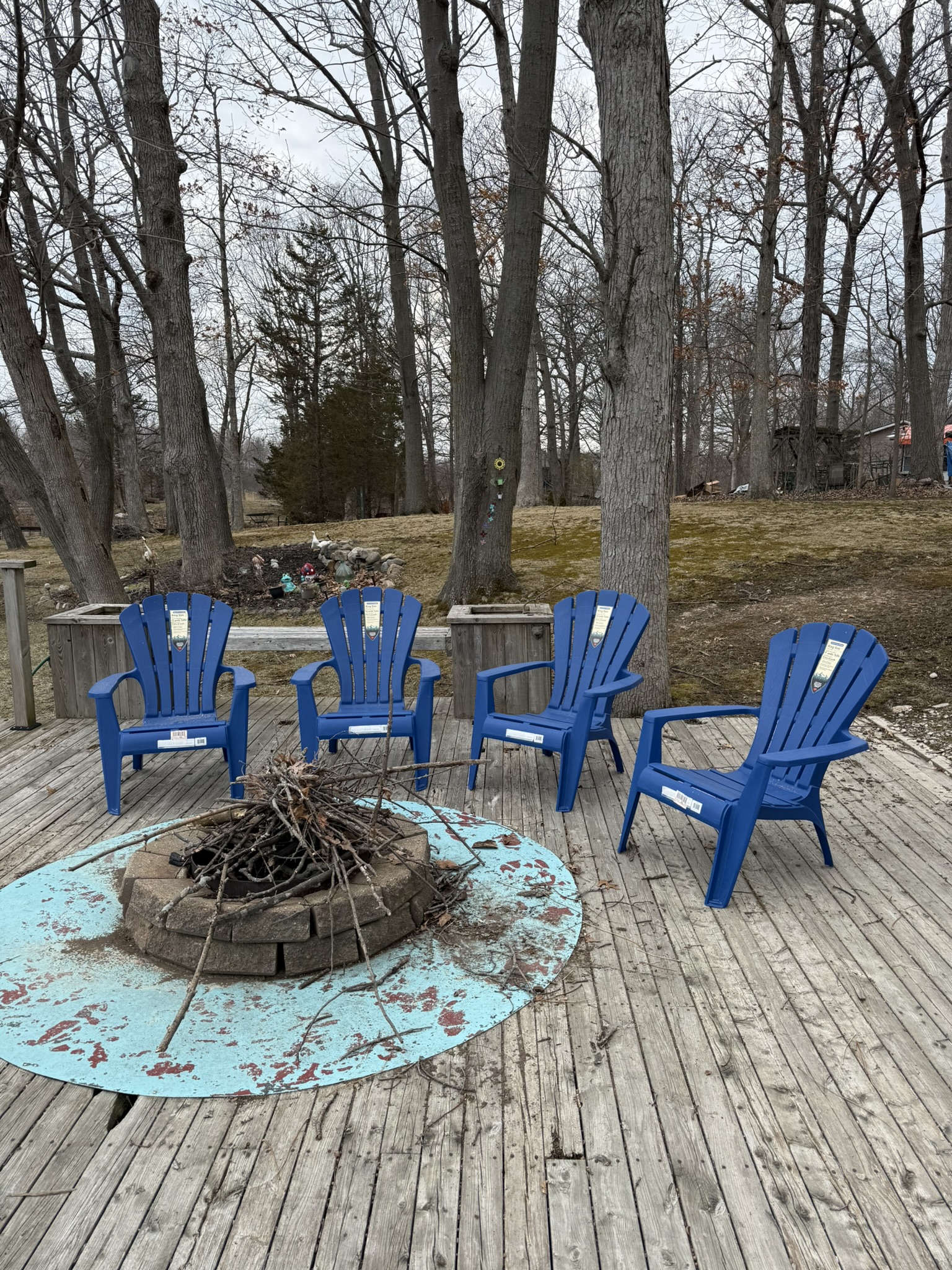 Fire pit and outdoor seating area