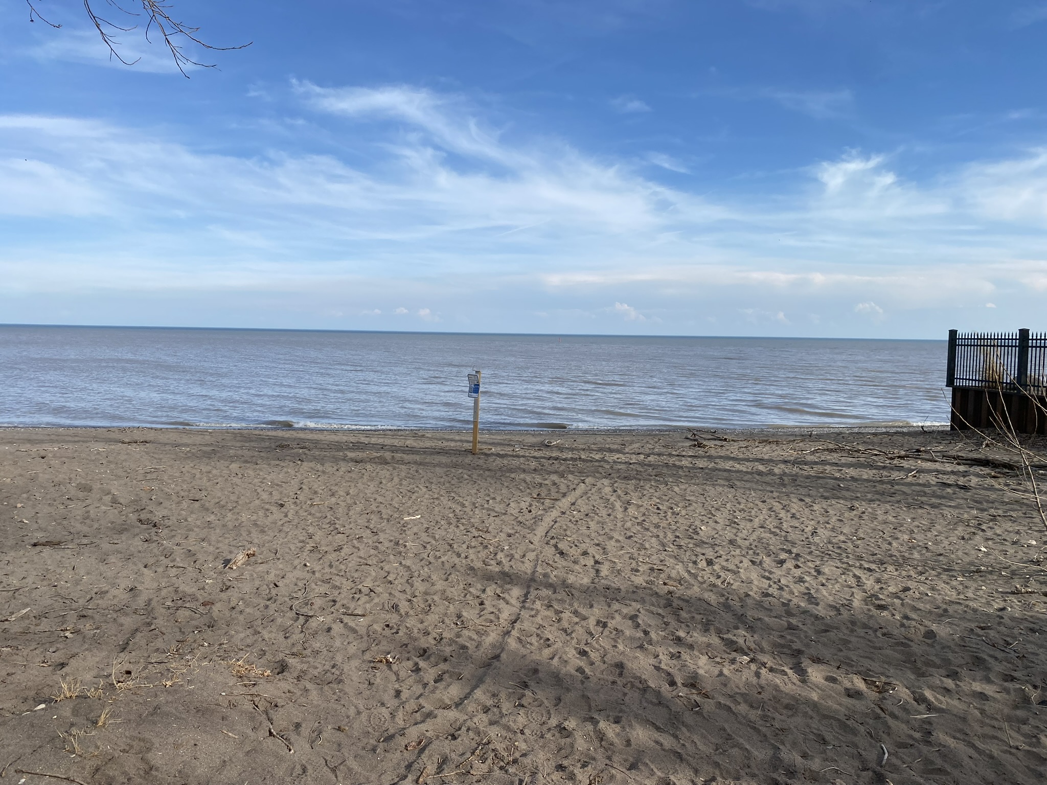 Sandy Lake Erie beach